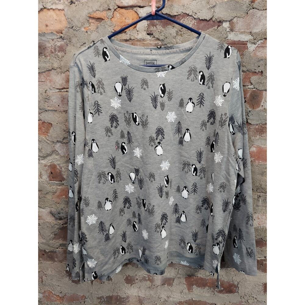 Hasting & Smith Womens XL Long Sleeve Shirt Gray Penguin Snowflake Print